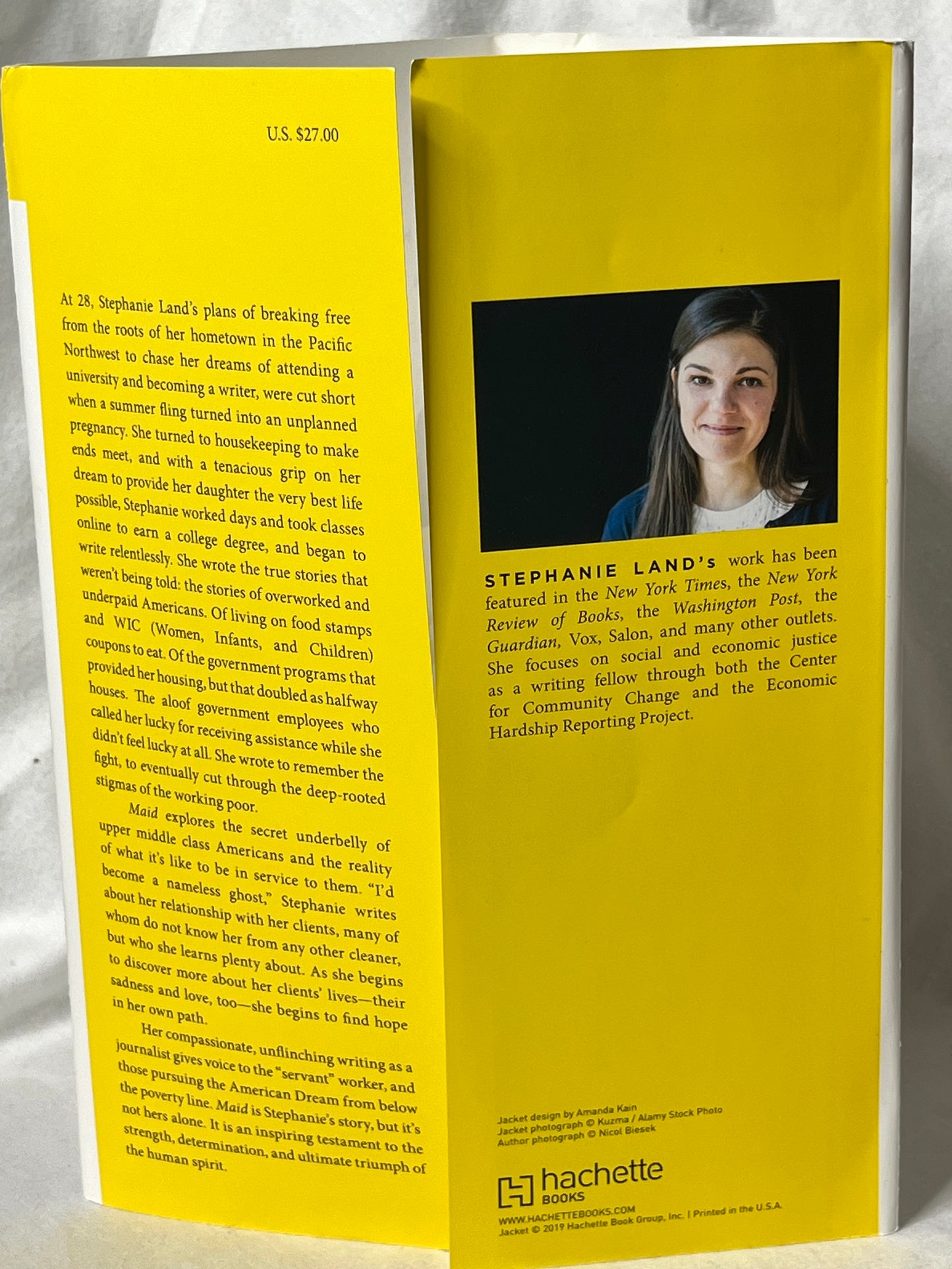 Maid: by Stephanie Land & Barbara Ehrenreich